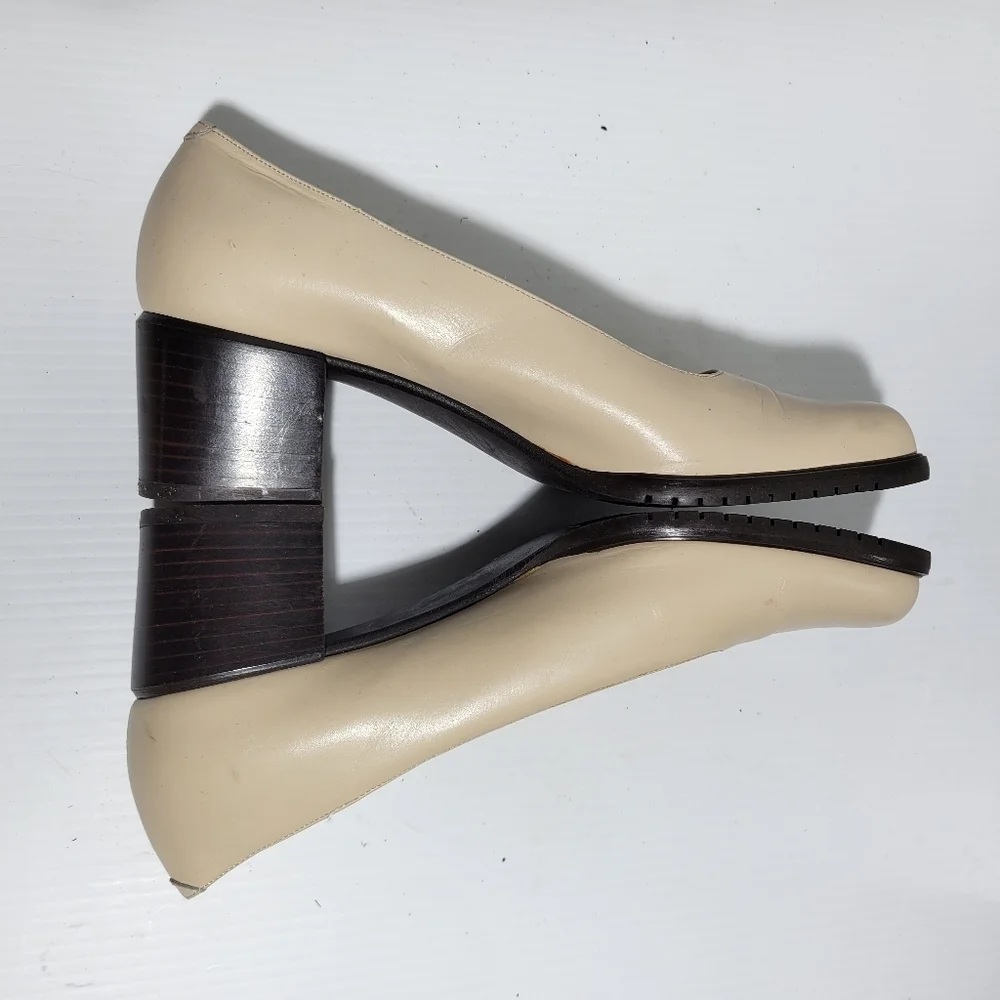 Amalfi Cream Low Block Heel Pumps - Picture 5 of 7
